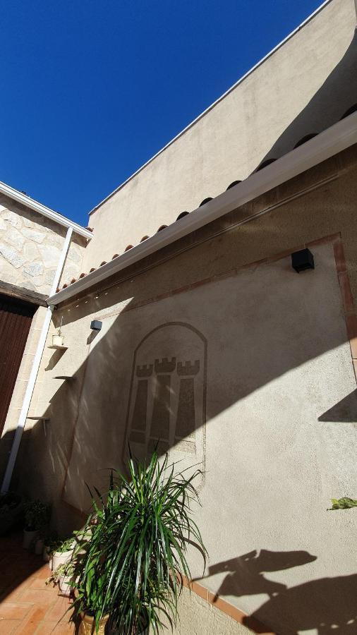 Tres Torres Apartamento Turistico Almoharin Exterior photo